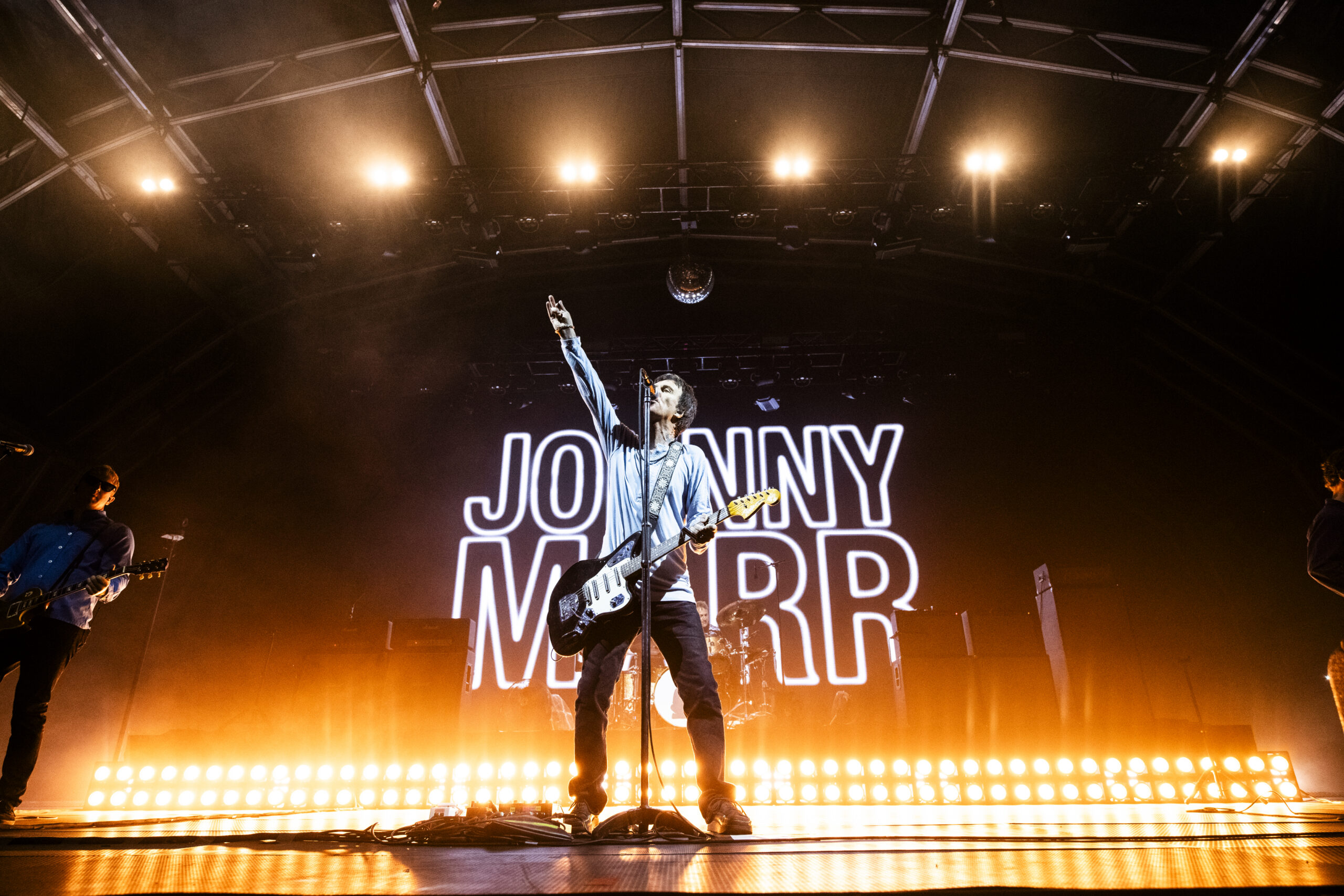 JOHNNY MARR HUGE SOLD OUT HOMECOMING SHOW |